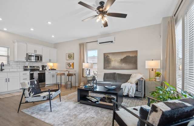 Argenta Area, NLR - 1 Bedroom - New Construction Luxury Townhomes Gallery 2