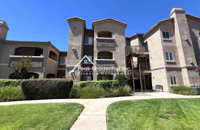 A Beautiful Roseville 1bd/1ba Condo in Gated Community with Pool, Spa  Fitness photos photos