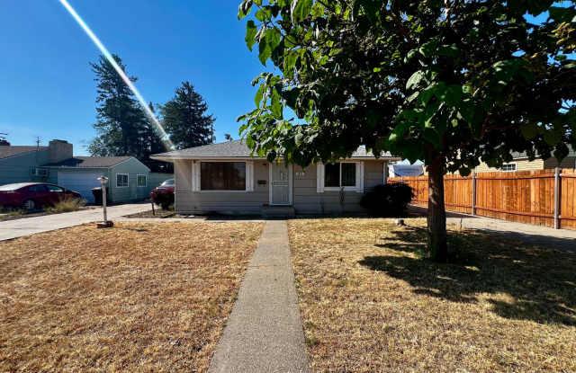 Non-Refundable  Security Deposit Total: $1500.00 photos photos