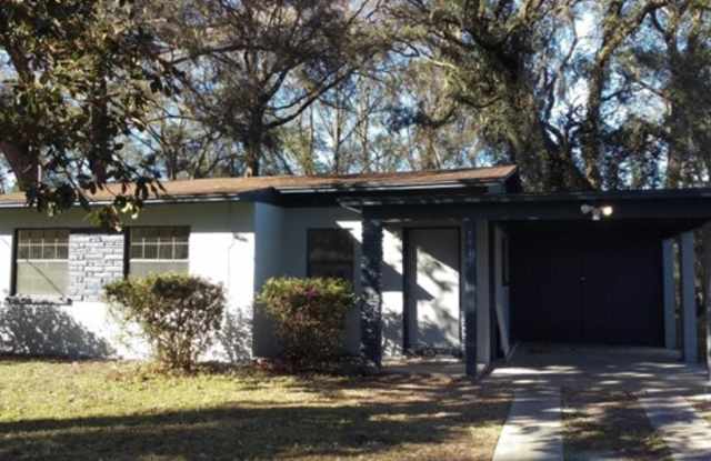 5919 Oaklane Drive Gallery 3