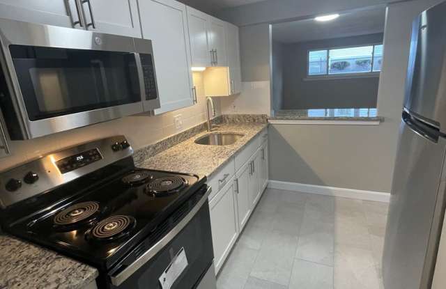 Modern 2bed w/H + HW photos photos Modern 2bed w/H + HW photos photos