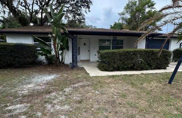5811 APPLETREE Road Gallery 1