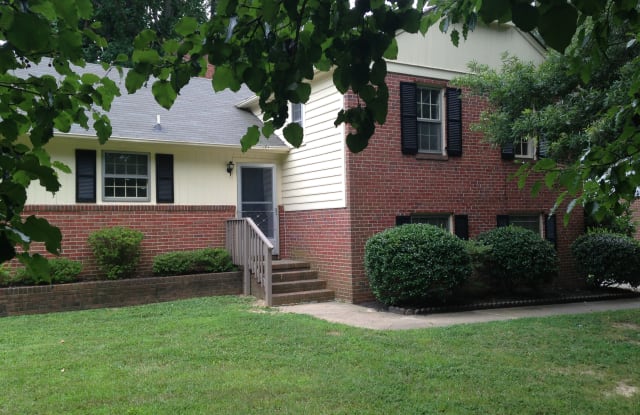 5919 Shrubbery Hill Rd - 5919 Shrubbery Hill Road, Chamberlayne, VA 23227