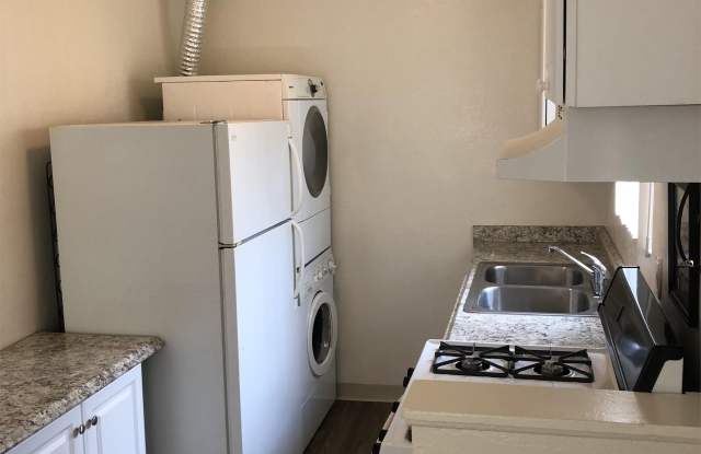 4547 11th Street, Unit A Gallery 3