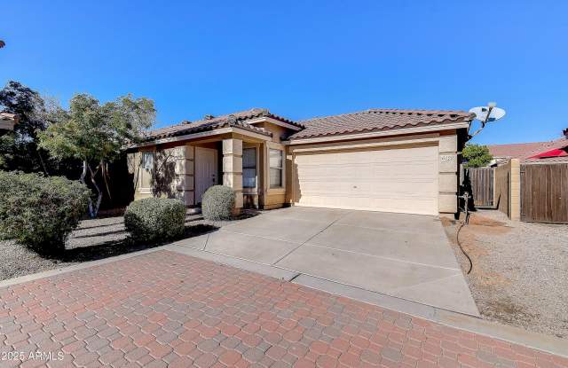 6122 S BELL Place - 6122 South Bell Place, Chandler, AZ 85249