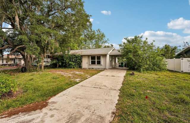 838 CORDELE Avenue NW Gallery 1