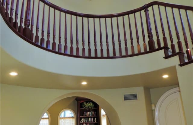 6471 Frampton Circle Gallery 4