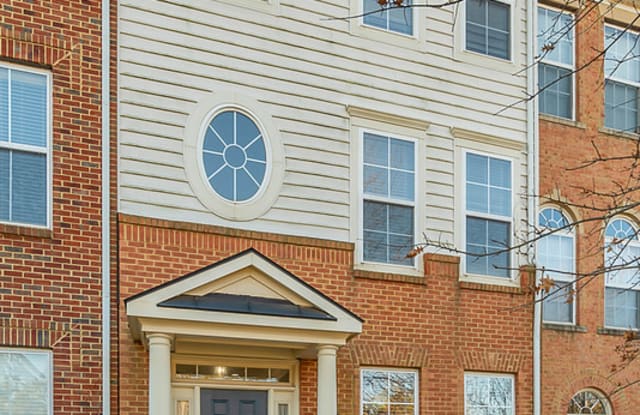 14526 Kentish Fire St - 14526 Kentish Fire Street, Gainesville, VA 20155