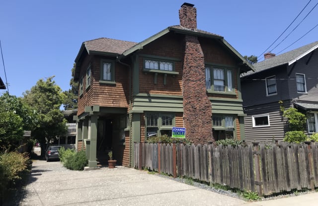 2920 Hillegass Avenue - 2920 Hillegass Avenue, Berkeley, CA 94705