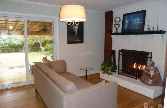 5005 College Acres Drive Gallery 4