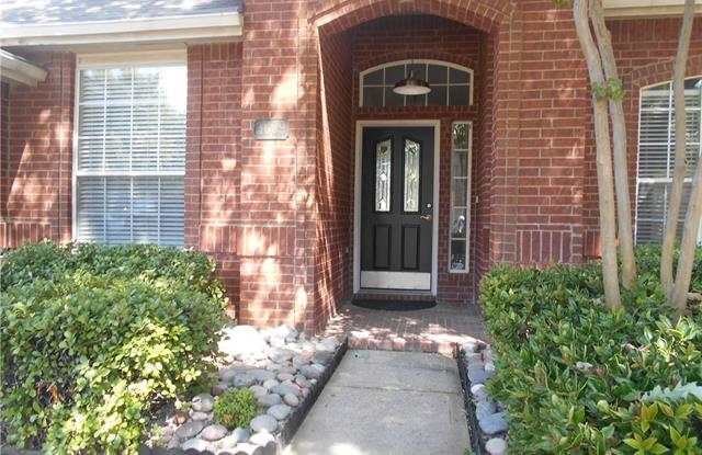 5609 BELLE CHASSE Lane Gallery 2
