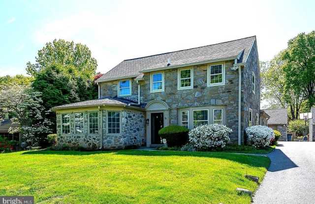 714 GREYTHORNE ROAD photos photos