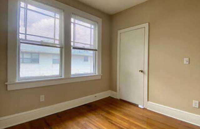 Highland Oaks photos photos