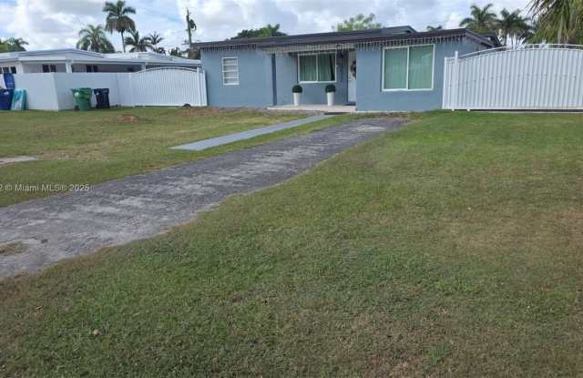 30232 SW 172nd Ave - 30232 Southwest 172nd Avenue, Miami-Dade County, FL 33030