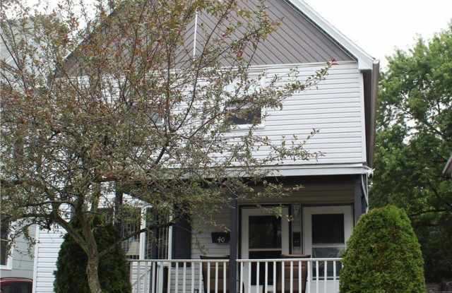 40 Ryan Street Gallery 1