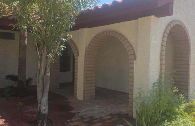 3BR/2BA Ahwatukee Home with Private Pool & 2-Car Garage — $2,700/mo photos photos