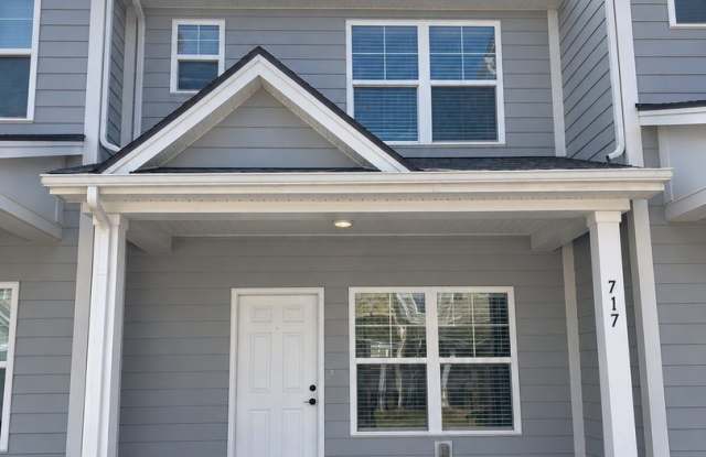 Only $1,275 When You Sign a 15 Month Lease!! Gallery 1