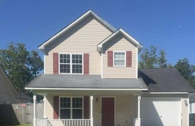 310 Mattocks Avenue - 310 Mattocks Avenue, Maysville, NC 28555