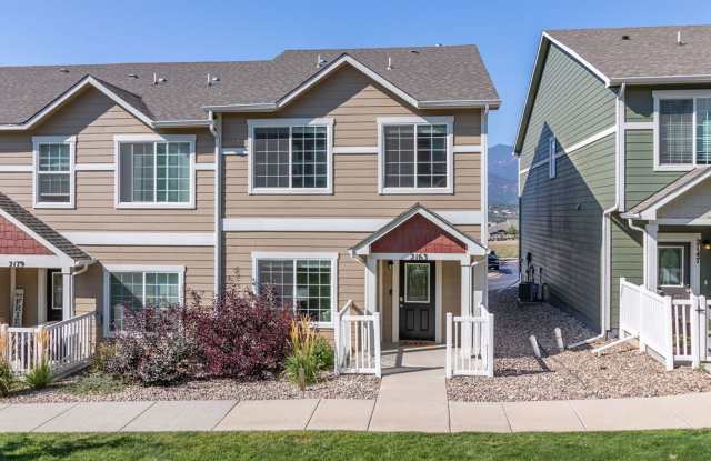 Beautiful Townhome in Southeast Colorado Springs!!! photos photos