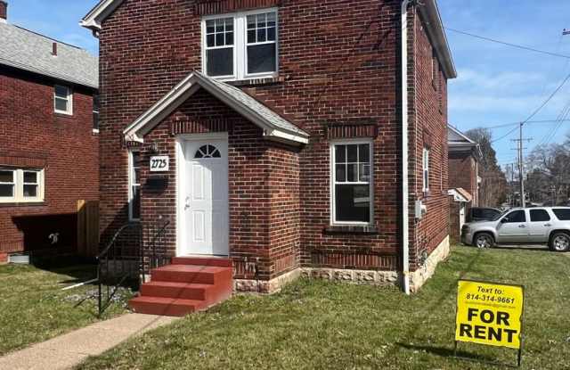 East Side 3 Bedroom House - 2725 Monroe Avenue, Erie, PA 16504