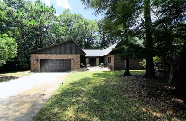 Updated Home in Rocky Bayou photos photos