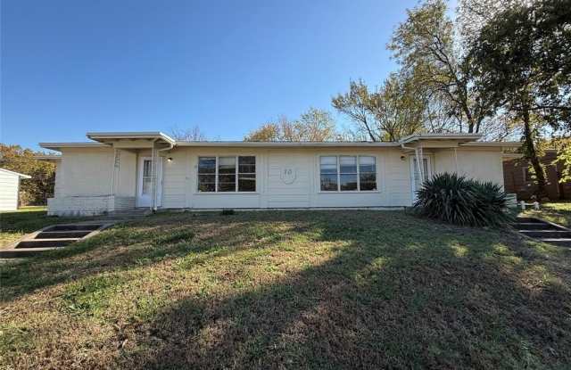 10 Pershing Drive photos photos