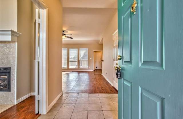 4424 Maple Shade Avenue Gallery 3