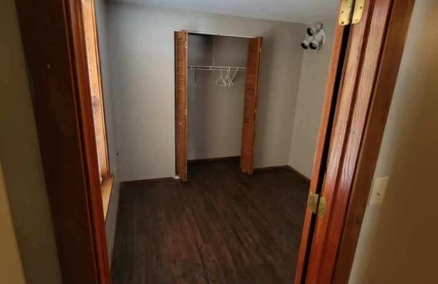 21940 Admirals Walk Gallery 4