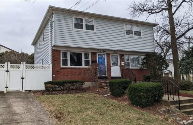 48 Arkansas Avenue - 48 Arkansas Avenue, Staten Island, NY 10308