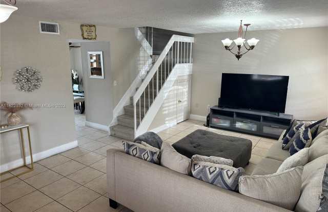 5349 W 24th Ct Gallery 2