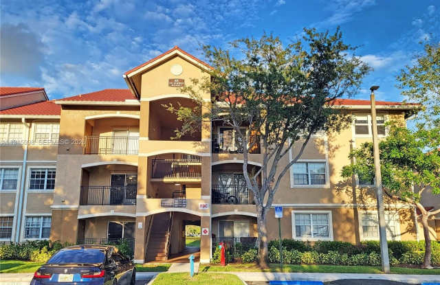 101 SW 117th Ave photos photos