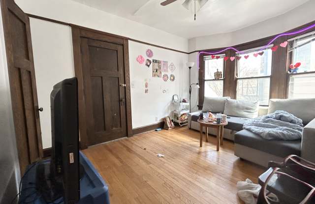 203/205 N. Pickney Street - 205-3 photos photos
