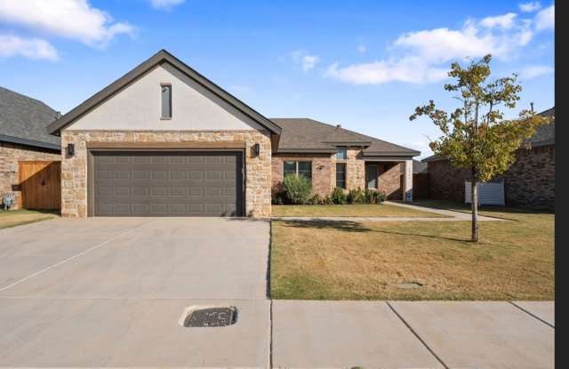 Pre Leasing Now for a Great 3/2/2 in Cooper ISD Gallery 1