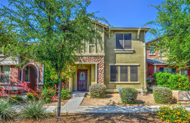 4386 E SELENA Drive - 4386 E Selena Dr, Phoenix, AZ 85050