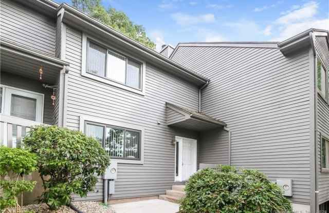 148 Conestoga Way - 148 Conestoga Way, Glastonbury Center, CT 06033