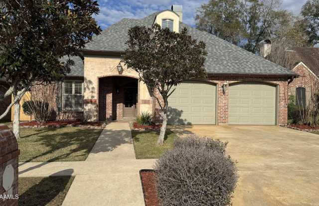 209 Metairie Court photos photos