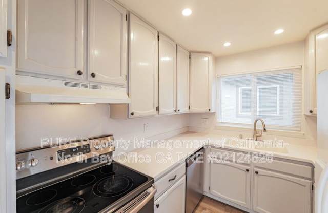 9 Front Ct. photos photos