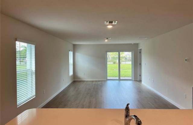 8040 Cedar Key Way Gallery 3