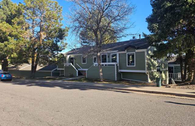 3 Bedroom Raised Ranch Duplex with Garage Space photos photos