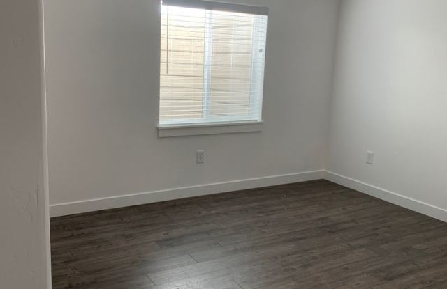 For Rent: 2 Bed / 1 Bath Basement Apartment – Stansbury Park, UT Gallery 3