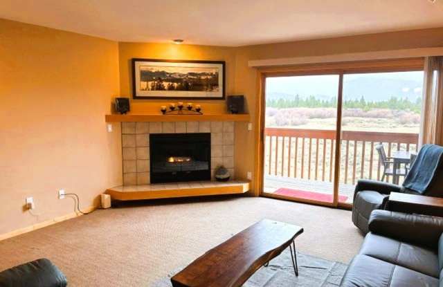 Winter Seasonal Rental- 736C Lagoon Townhomes Gallery 4