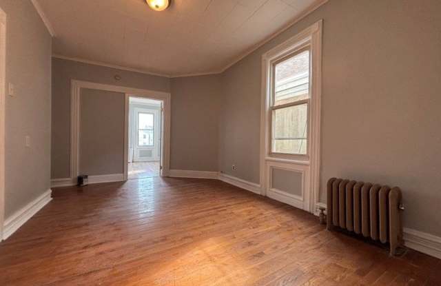 144 E Jersey St Gallery 1