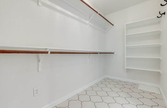6308 Parsley Hill photos photos