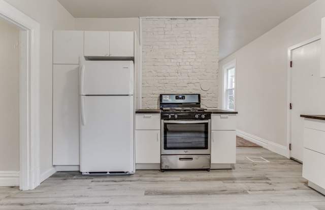 Newly renovated 4 bedroom home in the heart of Beechview! Gallery 4