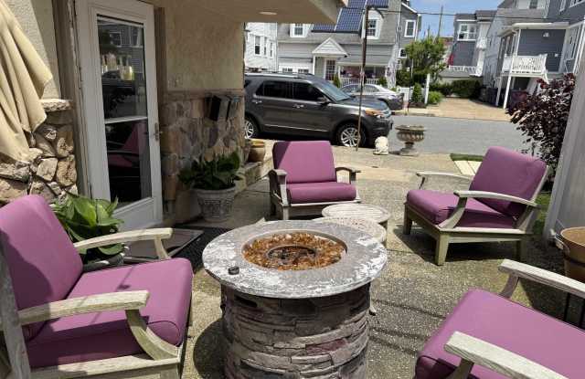 22 S Hillside Ave photos photos
