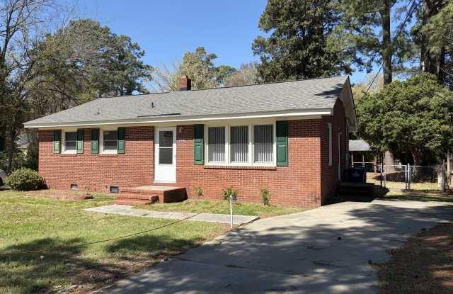 1008 West Arlington Boulevard photos photos