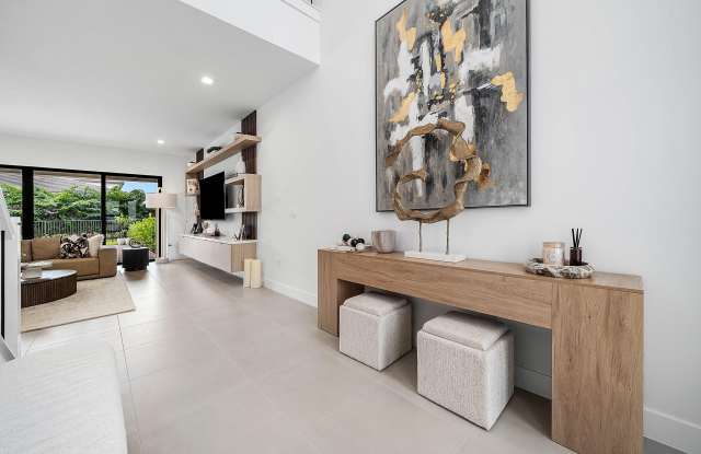 9366 TANGERINE COAST Drive Gallery 3