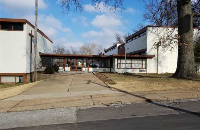 6301 Garfield Avenue Gallery 3