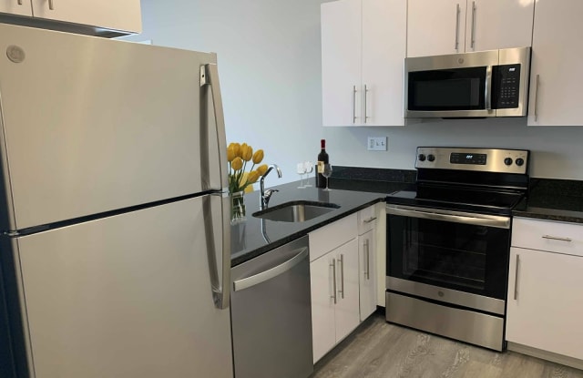 Spinnaker Wharf Apartments Gallery 1