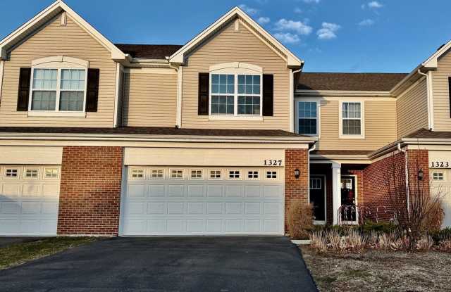 1327 Draper Road - 1327 Draper Road, McHenry, IL 60050